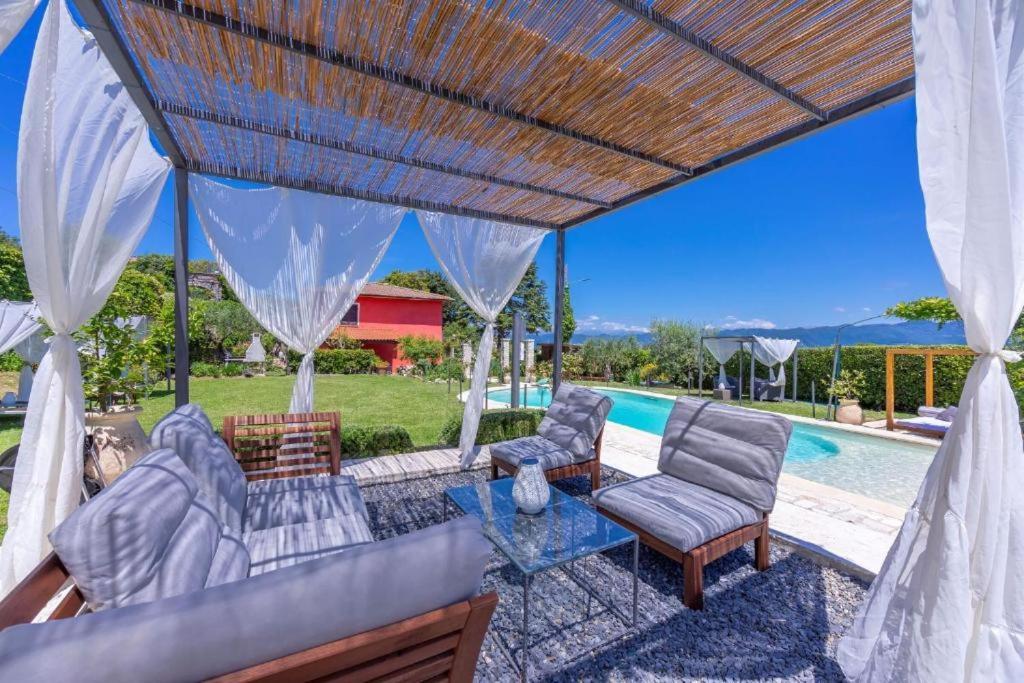 La Casa Fra Gli Ulivi Luxury Apartments With Pool Near Cinque Terre And Tuscany Monte Marcello Ngoại thất bức ảnh