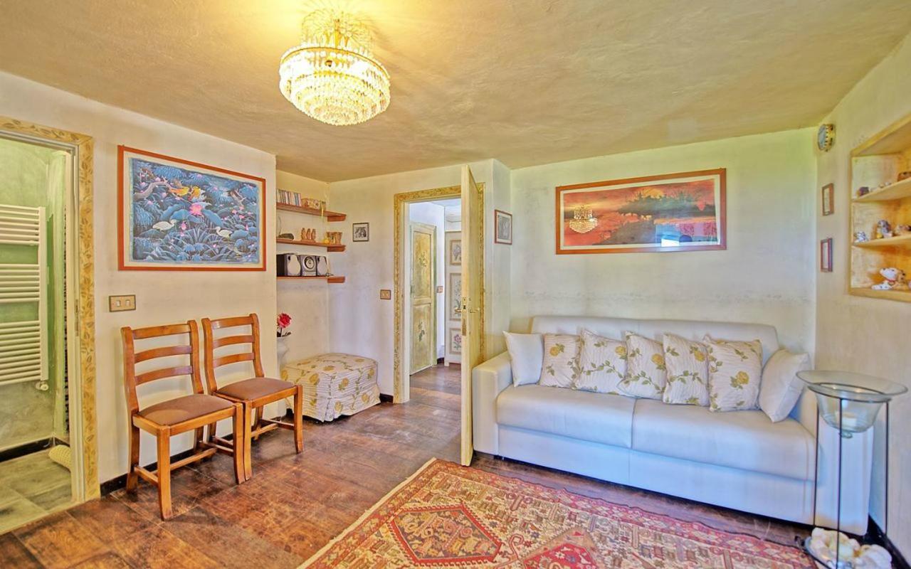 La Casa Fra Gli Ulivi Luxury Apartments With Pool Near Cinque Terre And Tuscany Monte Marcello Ngoại thất bức ảnh